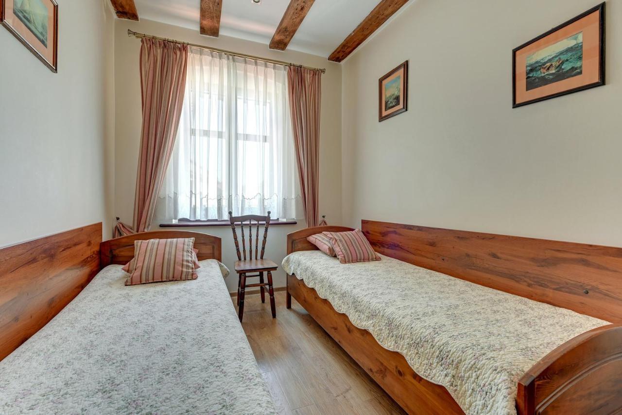 Villa & Restaurant Admiral Nelson Hel Kültér fotó